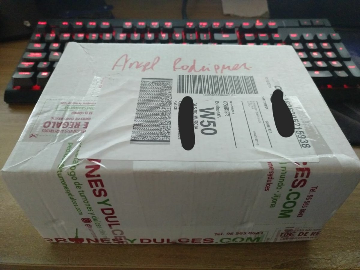 AngelGuruez's tweet image. Ya tengo mis turrones navideños de turronesydulces.com @turronesydulces @faloco  😁

Por supuesto con #SpamDeValor de @Kiwosancom 

Aprovecha ahora que están de oferta ‼️🔝