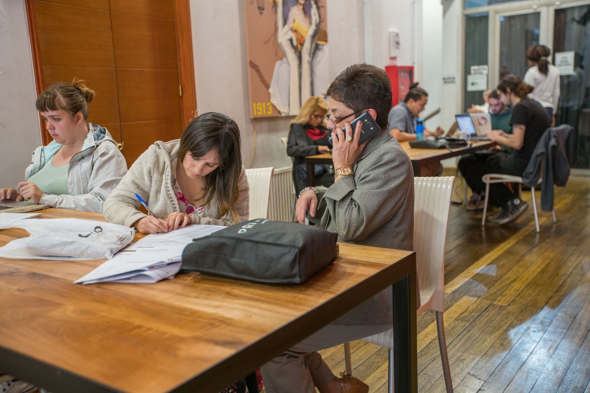 hubprovidencia's tweet image. #Coworks | En este #FelizLunes y comienzo de semana, te recordamos los horarios de atención de nuestros coworks: #ManuelMontt101 de lunes a viernes 09:00 a 20:00 hrs (Sábado de 11 a 18hrs), #Constitución85 de lunes a viernes de 09:00 a 18:00 hrs (Sábado cerrado). Te esperamos!!