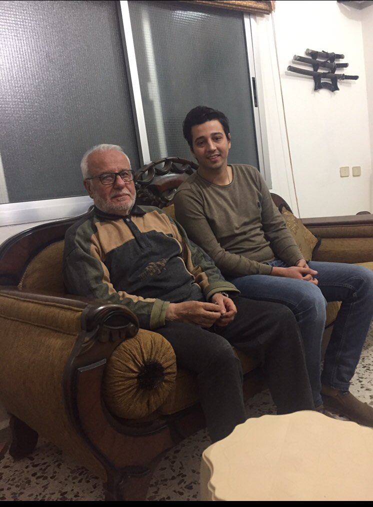 اي انا يلي زرت و انا يلي كتبت 
و رح ارجع نزلها مرة تانية و ثالثة و الف ، قد ما تتسكر حساباتي، وقد ما عملولي ريبورت رح صر اكثر .
ليوصل الصوت لكل المغشيين ابصارهم ، ولكل الحاقدين يلي شايفين الصح و مصرين على الغلط 
#نصرالله 
#السيد_نصرالله_ثقتنا 
#حزب_الله