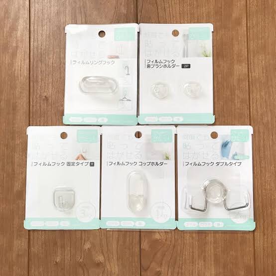 Syun 3y 37w 35 セリア 貼ってはがせるシリーズ いろいろ使えるこのシリーズ うちは洗面所や風呂 キッチンによく使ってます 2枚目の写真みたいに洗面所の扉の裏にコンタクトケース収納にしたり 3枚目の画像みたいな使い方もいいですよね Syun 3y 37w 35 セリア 貼ってはがせるシリーズ いろいろ使えるこのシリーズ うちは洗面所や風呂 キッチンによく使ってます 2枚目の写真みたいに洗面所の扉の裏にコンタクトケース収納にしたり 3枚目の画像みたいな使い方もいいですよね