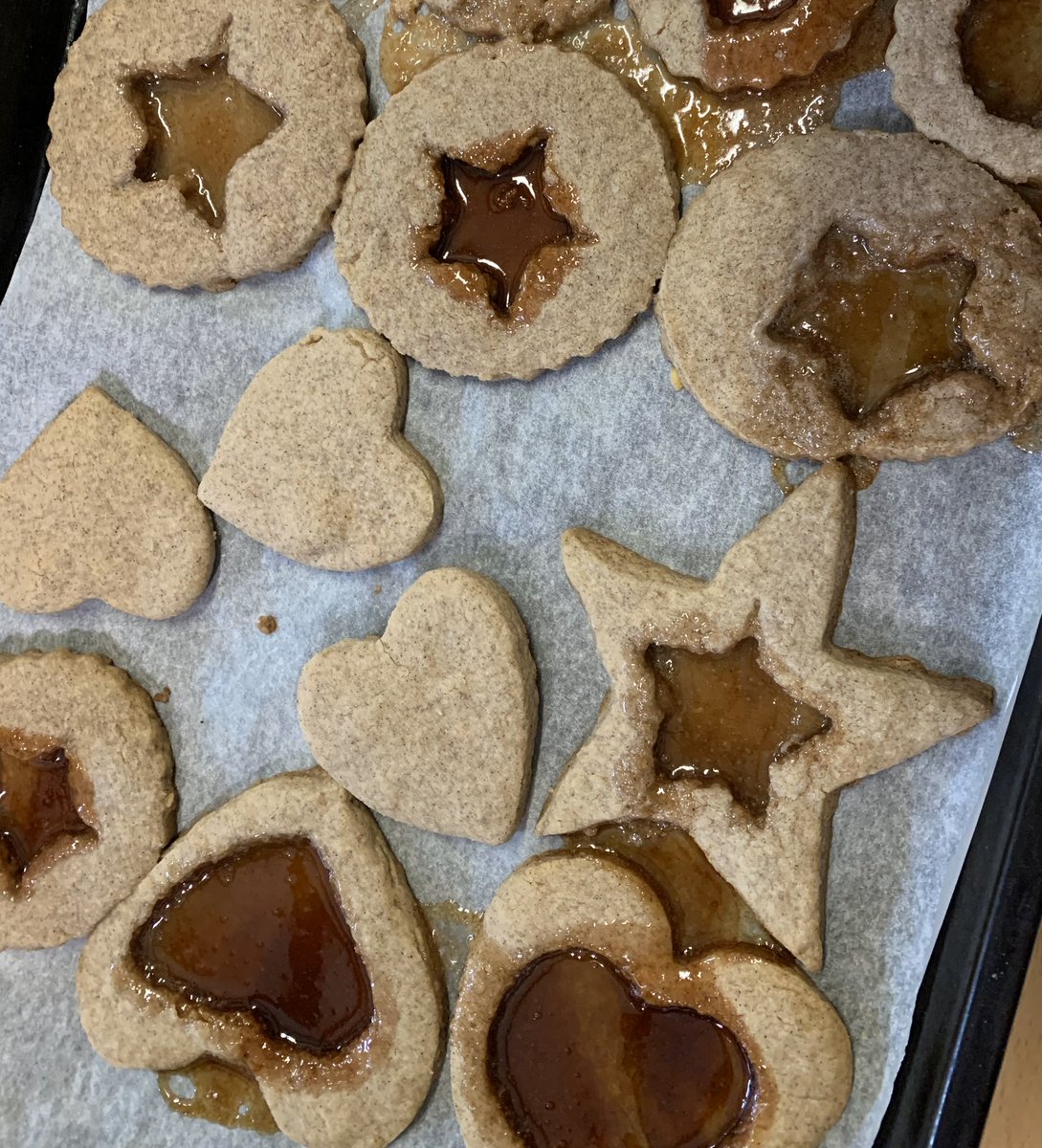 artdirectionk's tweet photo. 2day I lead a vibrant #ArtsAndCrafts #Bake session @HackneyCityFarm representing @MuseumoftheHome #Museum #Shoreditch #History #Freelance @GeffryeYouth #GeffryeMuseum @kidsinmuseums @TeensInMuseums #MuseumOfTheHome @gem_heritage @map_network #LoveWhatYouDo #ArtsHealthWellbeing https://t.co/BCM7PjAOCP