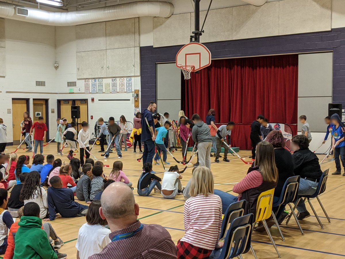 Big thank you to <a href="/WashingtonCapit/">Washington Capitals</a> for the intro to hockey. Oakridge is pumped!