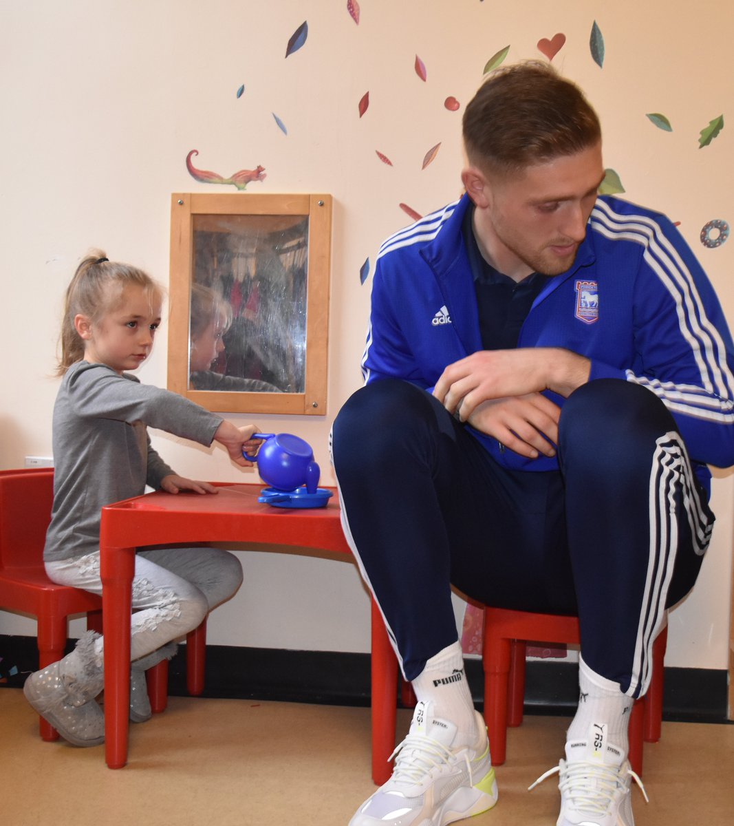 IpswichTown's tweet photo. 🤷‍♂️ https://t.co/fdo1yPhgKX