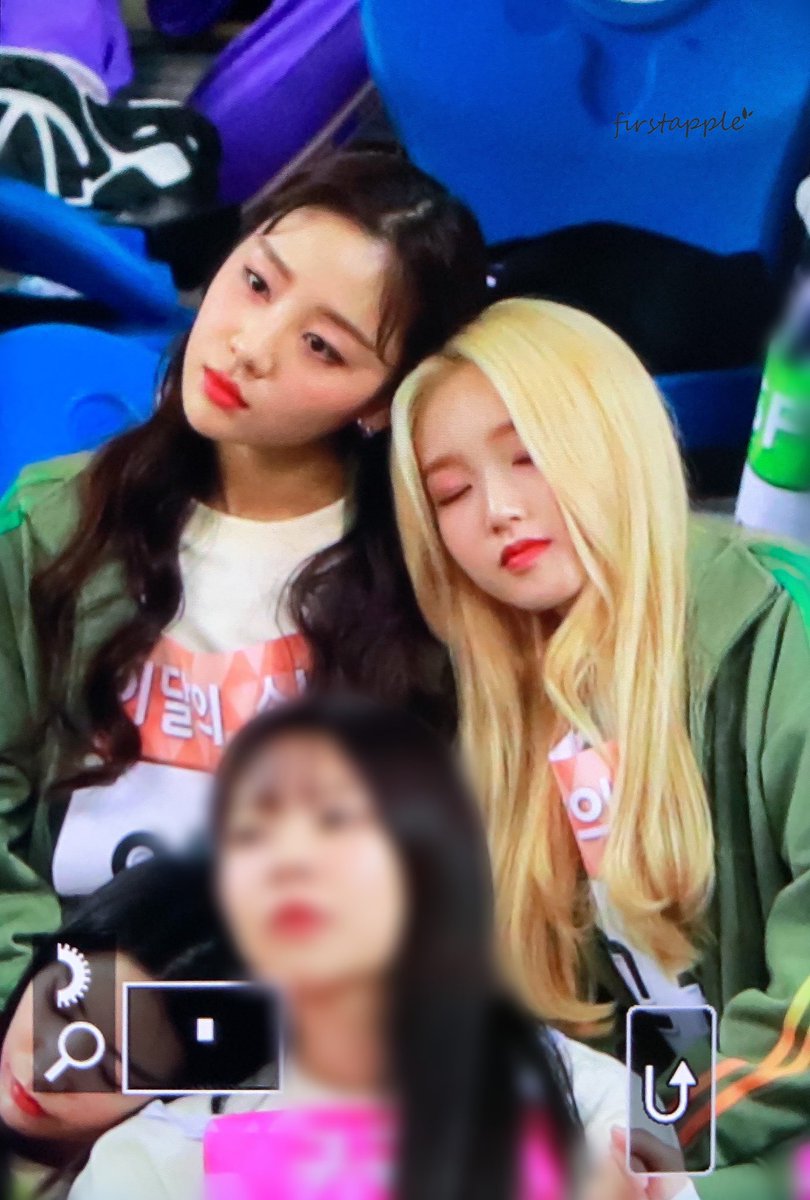 FirstApple_'s tweet photo. #이달의소녀 #이달소 #loonatheworld #LOONA #이브 #고원 #Yves #Gowon #수영 
끝나면 푹 쉬는걸로😭 https://t.co/KY6vmjBhD7
