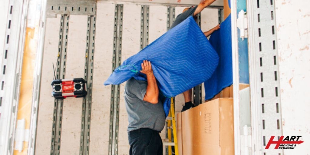 HartMoving's tweet image. Our warehouses are climate controlled to keep your belongings protected and cared for until you need them again. 

#storage #climate #safe #protection #care #store #hartmovingandstorage