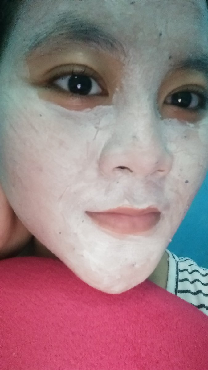 NFajrunnida's tweet photo. @ohmybeautybank Masker dari runaskin💙 https://t.co/cJCa7H3IfB