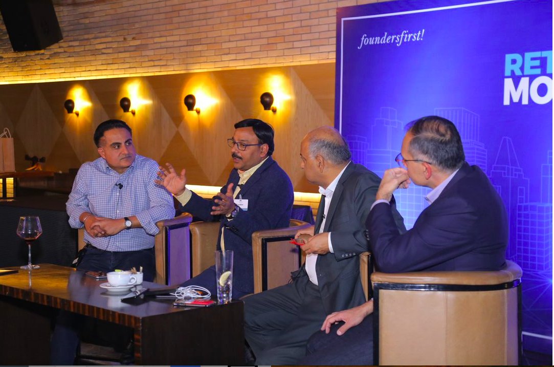 z47_vc's tweet photo. "Doing what you love is underrated. I would be depressed if I didn't have @IndiaMART to go to each morning" - @DineshAgarwal https://t.co/SG9E9arJHO
