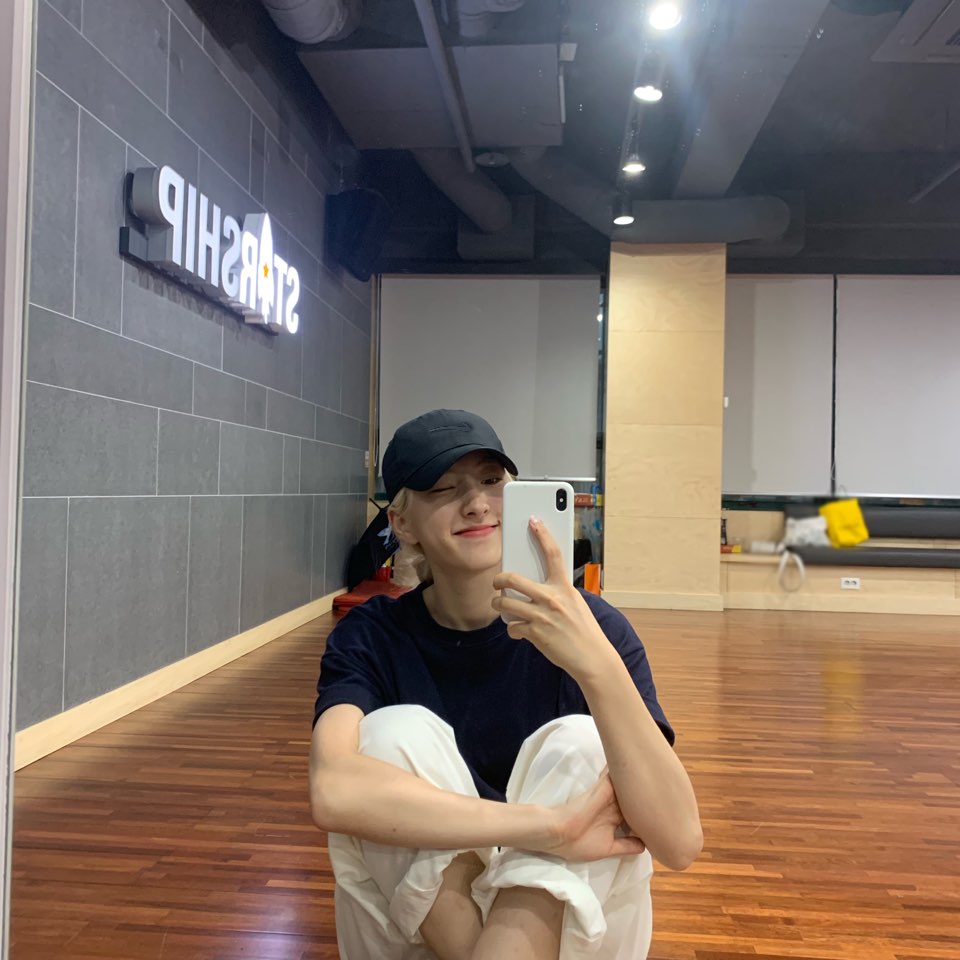 181higherkx's tweet photo. อยากอวยอึนซอ wjsnมาก เป็นคนที่หน้าสวยแต่มีความเท่อ่ะ สวยแบบถ้าเป็นผู้ชายคือโคตรหล่อ https://t.co/qyBPTpVbYg