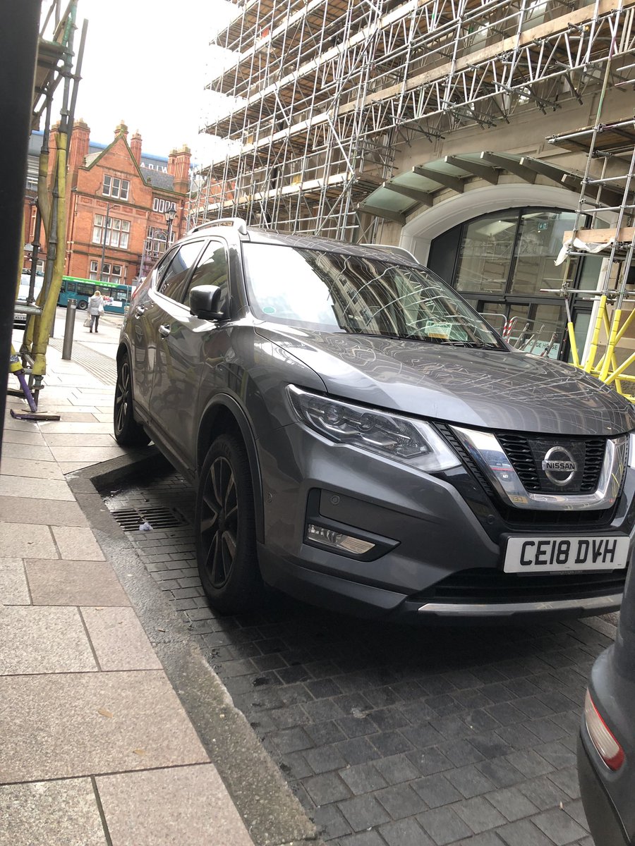 cymroglyn's tweet image. Not only has this selfish arse parked in a disabled bay without a blue badge, they’ve gone onto the pavement and thus made it impossible to get my wheelchair past! It’s on Golate in #Cardiff and reported to @cardiffcouncil so I really hope they’re fined. #disabledproblems