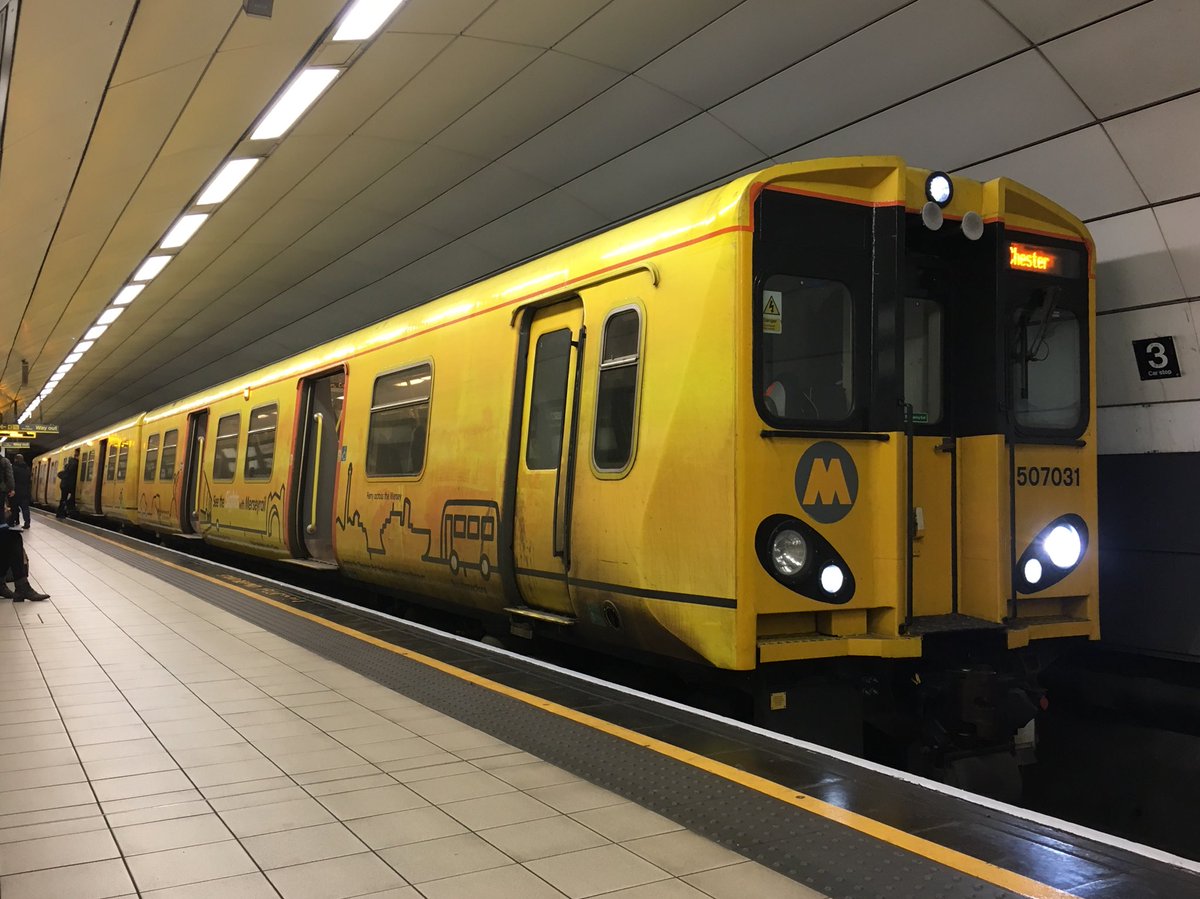 A quick spin this morning around the <a href="/merseyrail/">Merseyrail</a> city loop while in Liverpool. Not too long left for the class 507/508 units now, the replacement class 777 units are due in 2020. This is 507031 at Liverpool Central heading for Chester.