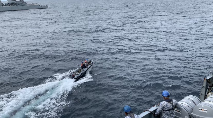 “We don’t mind shed our sweat during bad weather because we refuse to shed our blood during war”

BORNEO WAR 4/19 with <a href="/kdkasturi25/">KD KASTURI 25</a>  today with high tide and rough sea. 

#GallantVigilant
#guardianoftheeast
#readytosacrifice
#neverstoplearningandpracticing