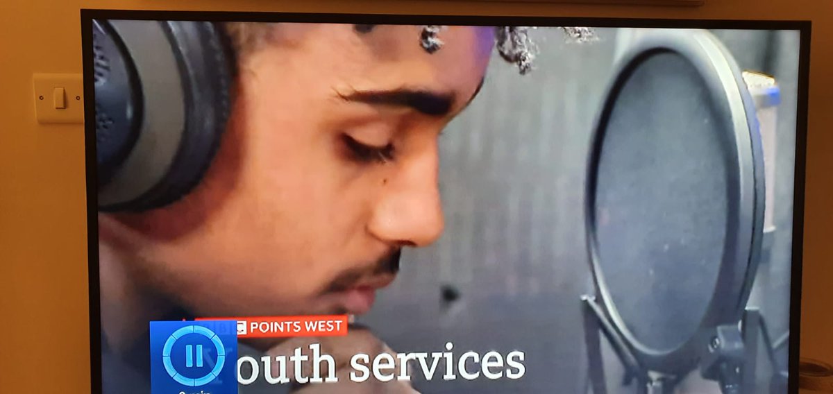GrantShakur's tweet photo. This is exactly why we did a #protest last week!They say #Bristol doesn't have a #knifecrime problem2 #stabbings in 2days &one life gone #RIPTyrone we have a issue It may not be as big as other cities but the fact is we have an issue that needs to be dealt with! #SupportNotSorrow https://t.co/qSPM48BtG2