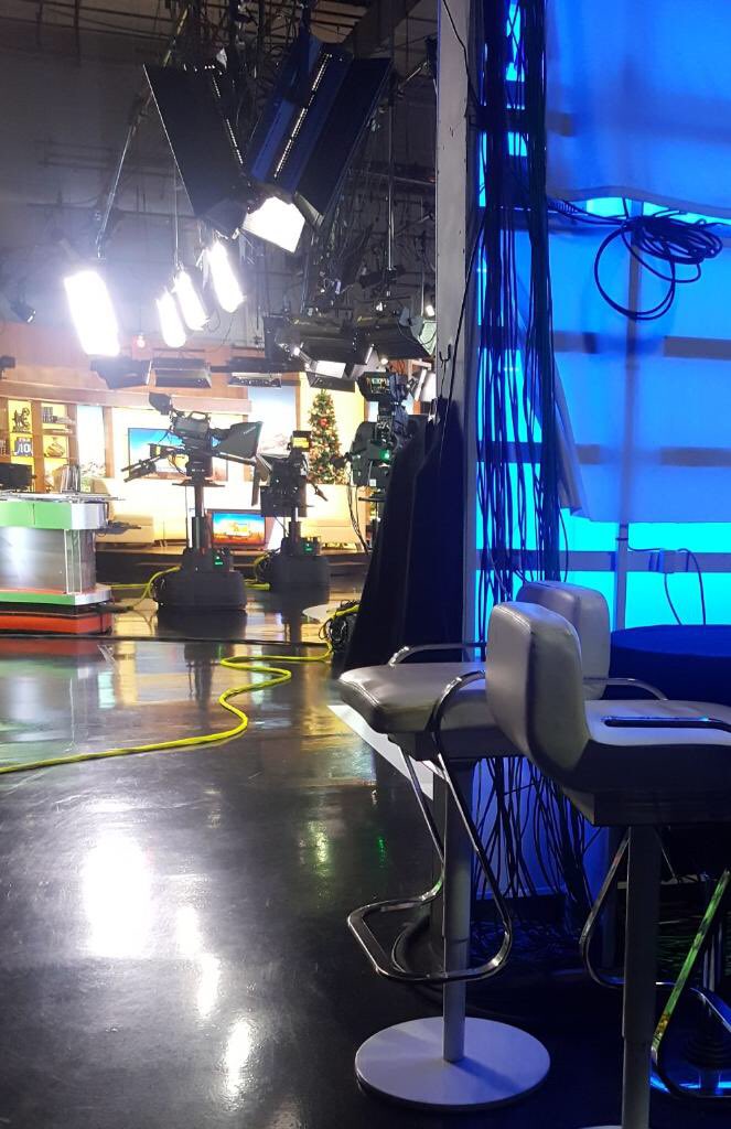 RecruitBitSec's tweet image. Behind the scenes today at a local news station where @RachelRecruitin shared ways to protect ourselves from bad actors who use our “smart” devices against us.