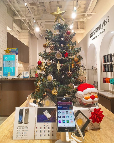 SIRINLABS's tweet photo. #sirinlabs #finney #Japan #Tokyo #Ginza #crypto #blockchain #smartphone #cybersecurity #wallet #goldex https://t.co/7KY1cY96bv