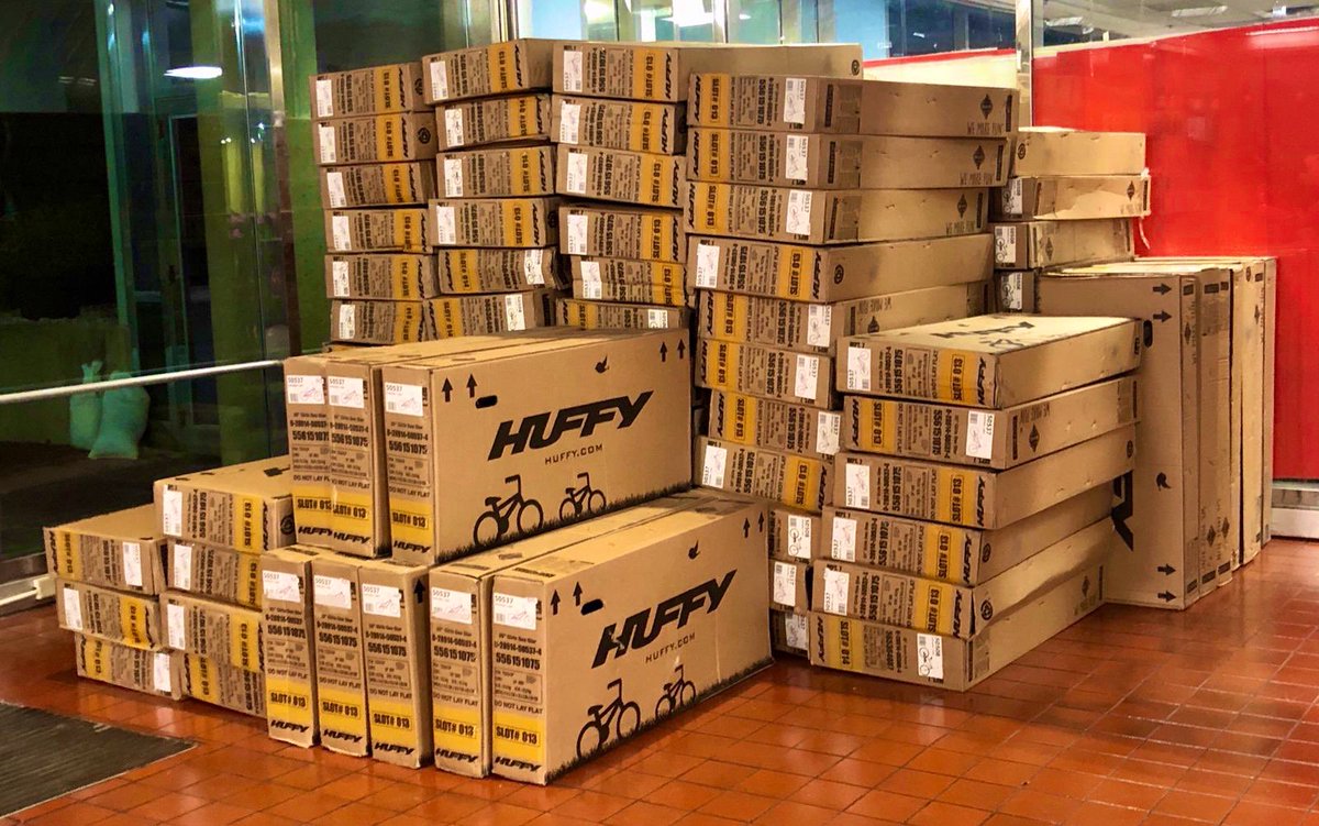 ServeDC's tweet image. #TeamServe distributing toys to families throughout the District at Toys for Tots 2019 #ServiceStrong #iServe #ServeDC #DCValues