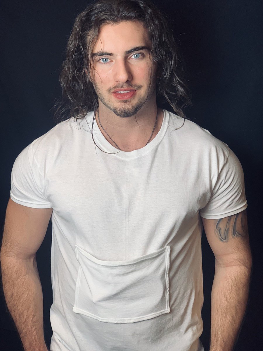 HonestLehmann's tweet photo. Not even gonna lie, just downloaded twitter so I could upload pics of my handsome man https://t.co/rJ8xwXhrkJ