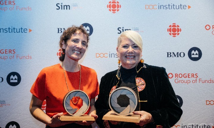 DOCNYCfest's tweet image. In this week&apos;s #MonMemo: @DOC_Ontario Honours Anne Pick &amp;amp; @MillefioreC, 2019 Doc Additions to @librarycongress&apos; National Film Registry, @TatianaSiegel27 on the music doc boom, Jaime Grijalba on New Chilean Cinema, @abbypsun
on #DecolonizeDocs &amp;amp; more!  mailchi.mp/docnyc.net/mon…
