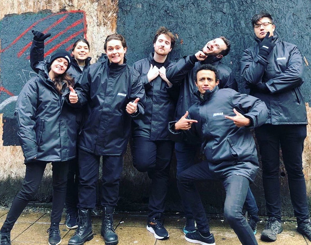 Pop down and spot our @get_halls team at Shoreditch High Street Station and Liverpool Street Station tomorrow and say hey 👋🏽 

#helpisathand #HALLS #TSR #bdnetwork