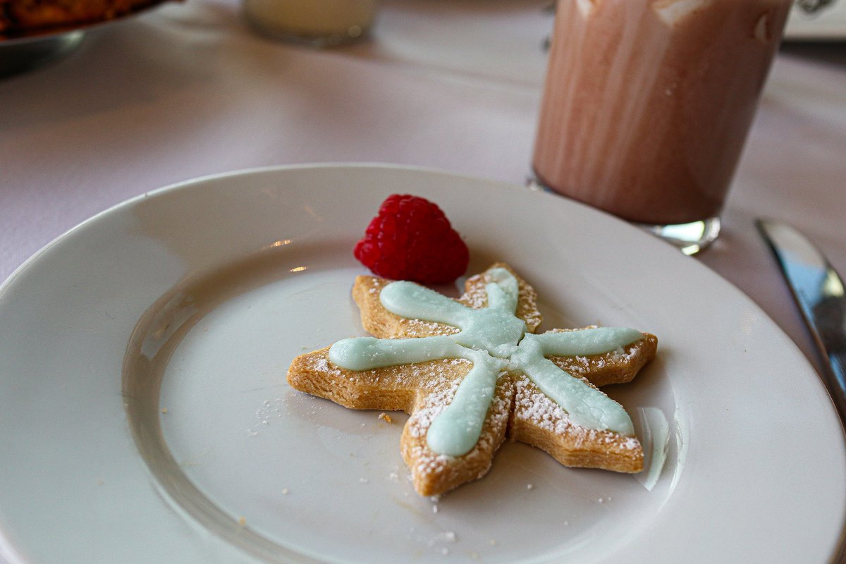 Eat Sleep Love Travel tweet media