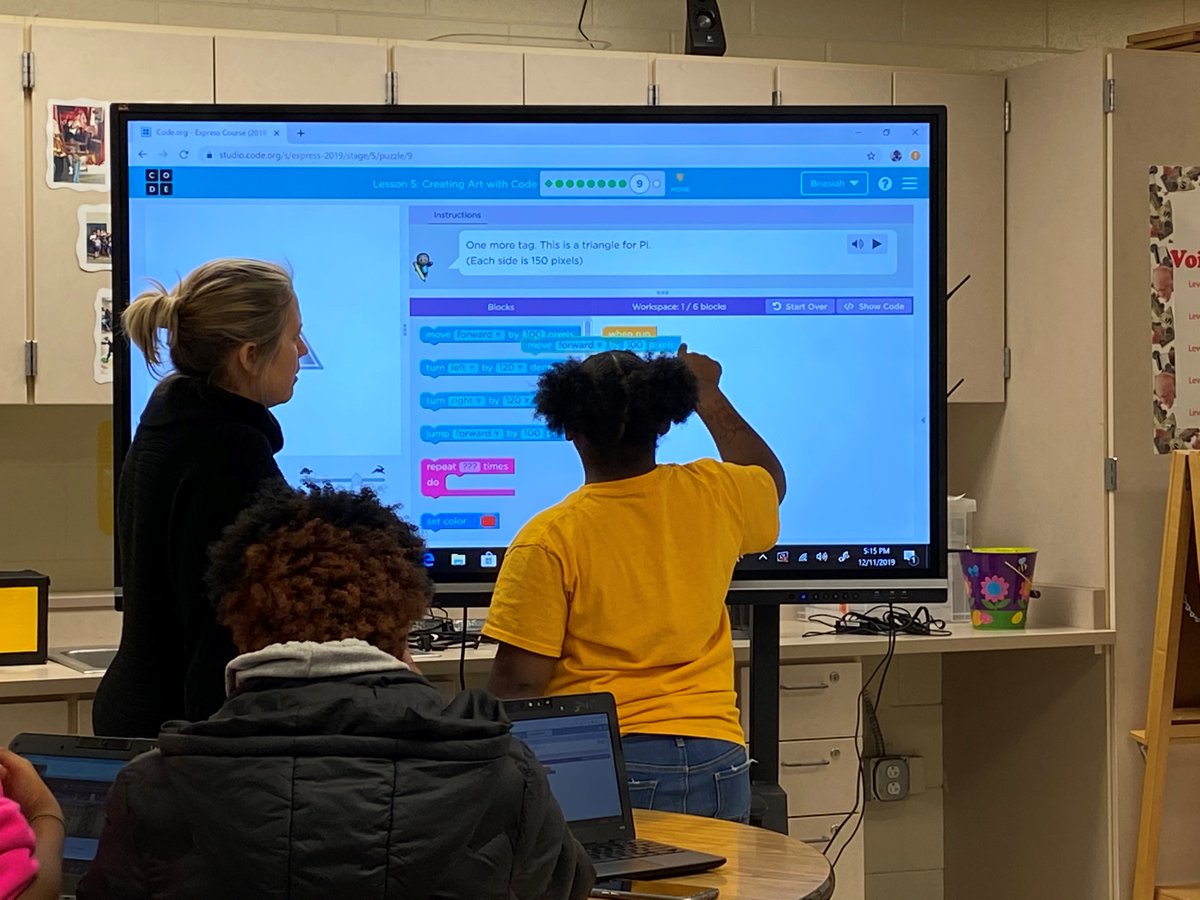 ltms_library's tweet image. Students participate in Hour of Code during 21st Century Pride after school program. #fcpshourofcode2019 #hourofcode2019