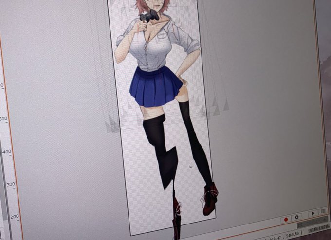 私、魔女のキキ!
こっちは右も左も分からないLive2D で足が粉砕骨折したオリキャラ 