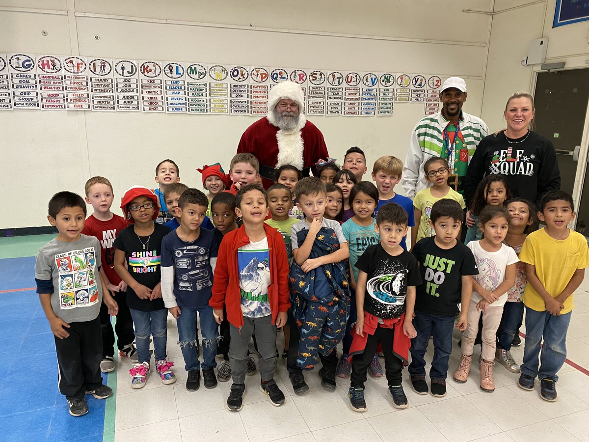 Santa stopped by today to remind our McQueeney Matadors to come to school every day and to be on their best behavior. Thanks Santa! #TeamSeguin #MightyMcQueeneyMatadors #MissingMatadorsMatter