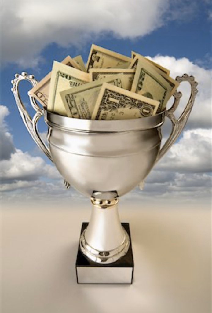 BoldCold5K15K's tweet photo. BITC 5K &amp; 15K are races for everyone. *Full Stop* 
There's an extra incentive for the FAST 🏃‍♀️💨🏃‍♂️💨: CA$H!
🥇$150
🥈$100
🥉$50
1st Masters wins $50 gift card from @bearcreekrun.
You have to register (and run, of course!) to win so, register now! https://t.co/XgbkiWnbvS #RunBITC https://t.co/kBKefxlGP9