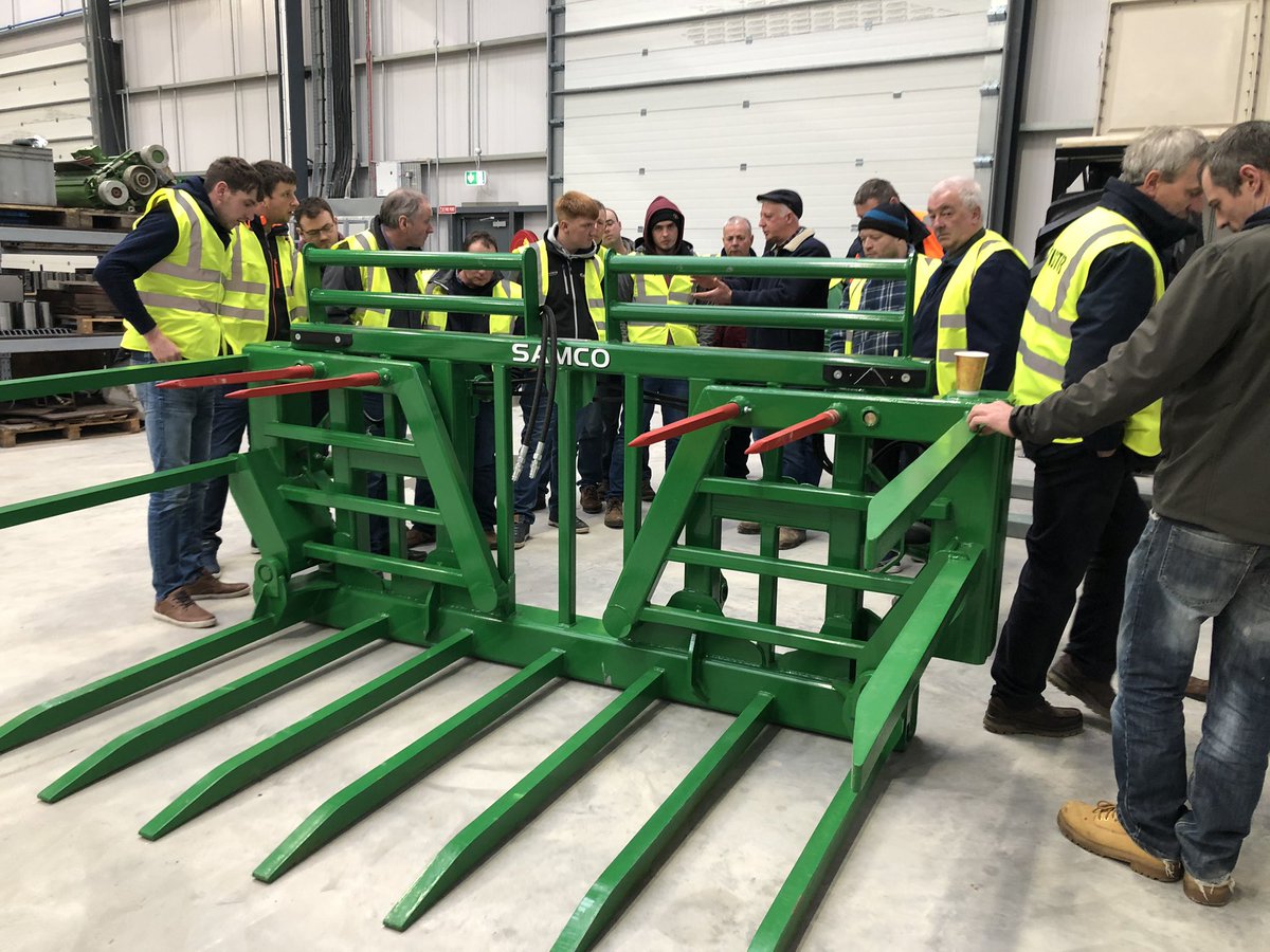 shine_steph's tweet photo. Had the pleasure with the help of Sam showing around some East Cork farmers and contractors last week at @samcosystem HQ. Hopefully and informative day for ye all. #maize2020 on show we had our Wheel extenders, folding silage fork and a 4 row drill. https://t.co/fZBu99J5ro