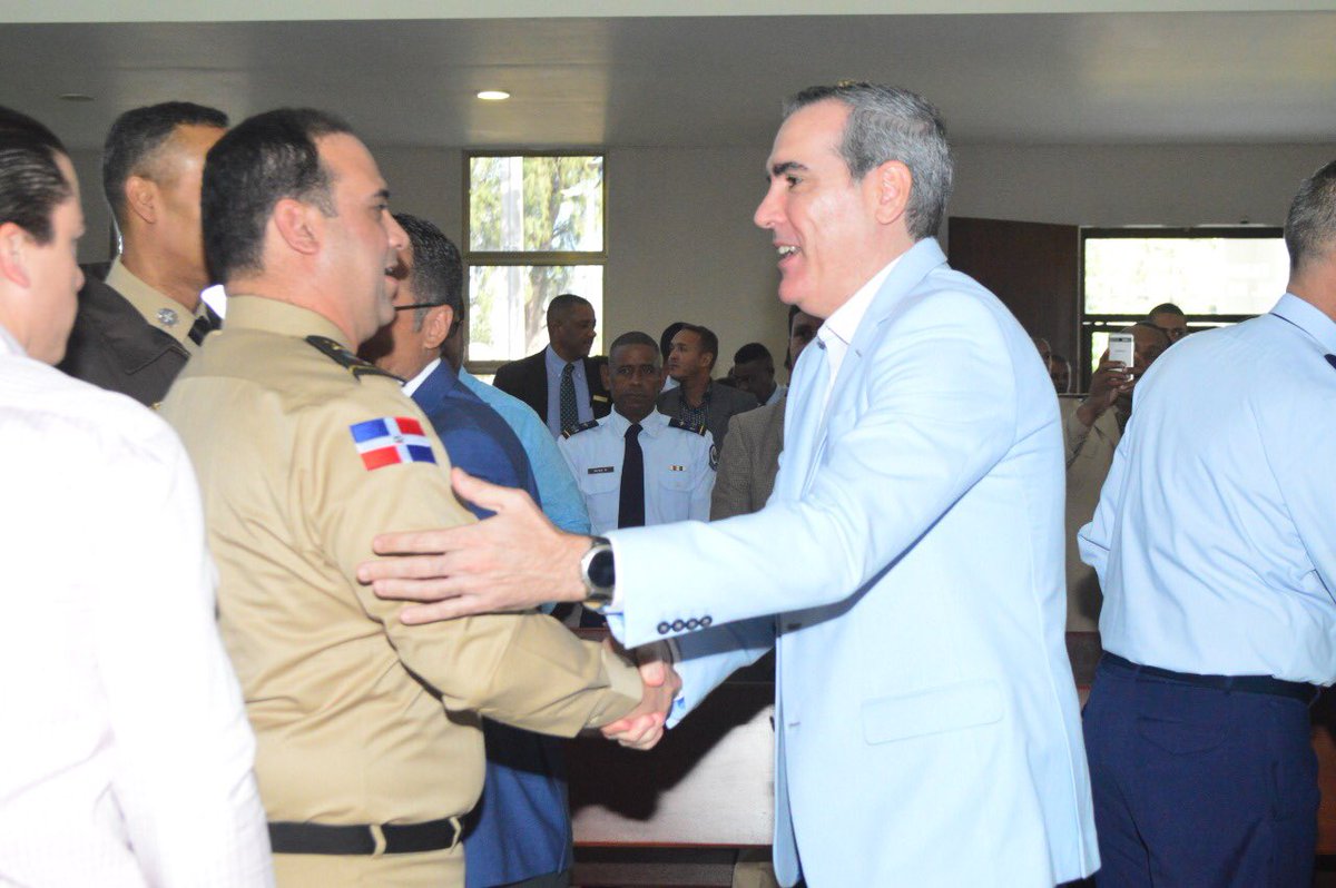 MDefensaRD's tweet photo. #MideDato 👇👇👇
La SISP está comprometida con su misión de regular, supervisar e inspeccionar todas las empresas de seguridad privada en el territorio nacional.
#MideTeInforma 3/3 https://t.co/edGchM8DDv