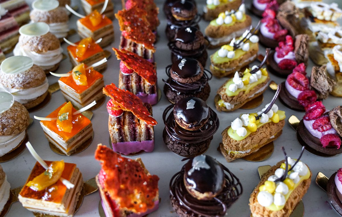 EaterPhilly's tweet photo. The mini-pastries at the new Small Oven are almost too pretty to eat https://t.co/deJhoojykG https://t.co/Qn4YcmQp5S