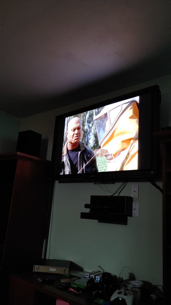 sci_man41's tweet photo. My son and I are sick so - #stargatemarathon! This is S1E15 "singularity. #WeWantStargate
@StargateNow
@ClubStargate https://t.co/5EAOl3XdEQ