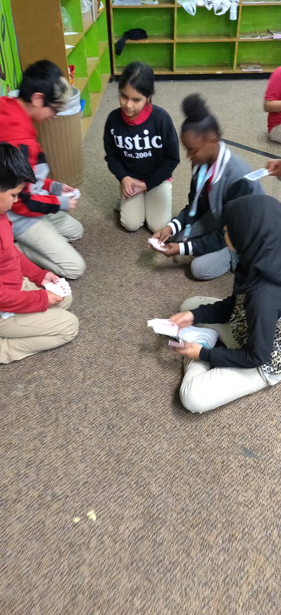 SuttonMUSIC_MBC's tweet photo. @SuttonES_HISD
@MHill_HISD
TEAM AWESOME (5th  Mathur) are working hard on the card challenge for our last class of the semester. This requires patience and collaboration and organization. They are owning this challenge. It's awesome to watch https://t.co/UCIgiVbjI0