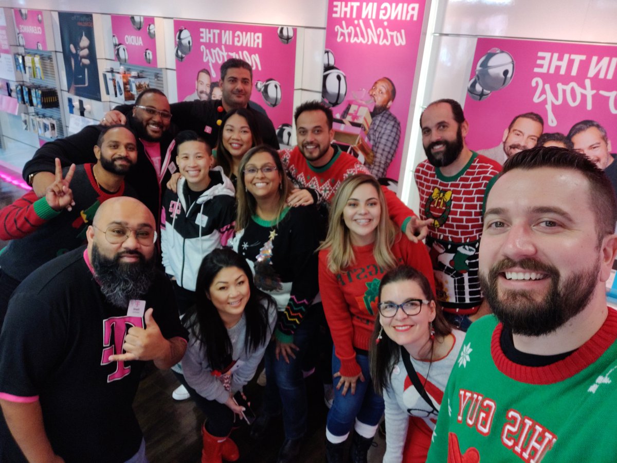 Ring in the Holidays at Waterman #HappyHolidays #JollyFun #SouthSac #YearOfCP #UglySweater #FindTheGrinch #FollowtheMagentaRoad @LeslieJohn214 <a href="/DerrickSeay1/">Derrick Seay</a> <a href="/LT_ltran3/">Linda Tran</a> <a href="/gjimene7/">Guadalupe Jimenez</a> <a href="/_nmontalban/">Nicole Montalban</a> <a href="/itspizzletime/">Paul Shalhout</a> <a href="/s_salhan/">Sunny Salhan</a> <a href="/navdeepdosanjh/">Navdeep Dosanjh</a> @adamnlara <a href="/nancytranTMO/">Nancy Tran</a> @adamnlara <a href="/ravinita28/">Ravinita Prasad</a>