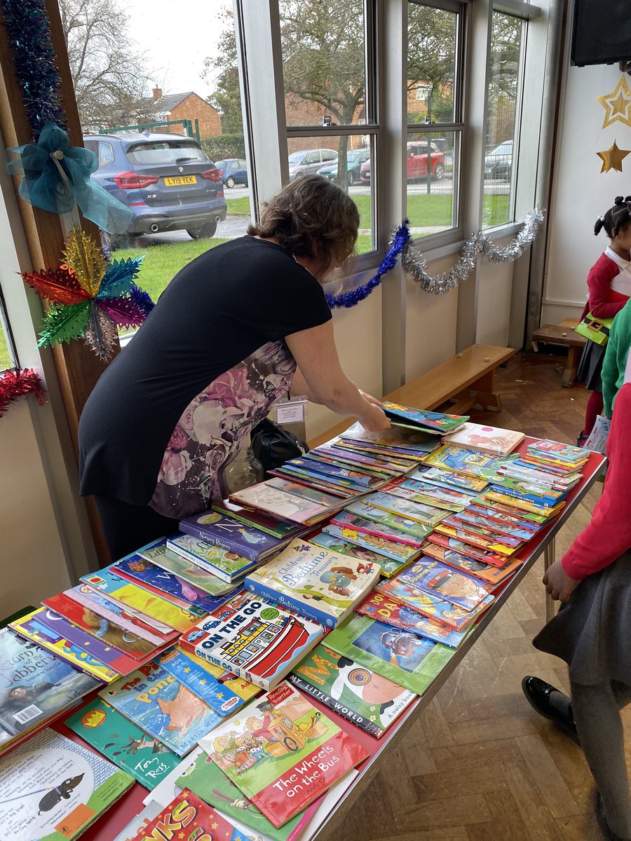 NET_Abbotsweld's tweet photo. Festive Cheer || More fun had at the fete. Thank you Friends of Abbotsweld! Look forward to seeing how much we raised for the school. The community support is fantastic. #AbbotsweldSELF π
π βοΈ βοΈ https://t.co/3MDMXJPHV3