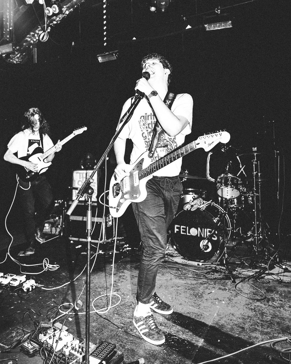 Much love to everybody who came out to our gigs with <a href="/TheLoveBuzz1/">The Love Buzz</a> this week x
-
Next up is Killorglin this Friday, before we head up to Katy's <a href="/LimelightNI/">Limelight Belfast</a> for our first Belfast gig with the lovely <a href="/brandnewfriendz/">brand new friend</a> which is FREE IN,
Come Down and get some.

📸: @nickwdonnell