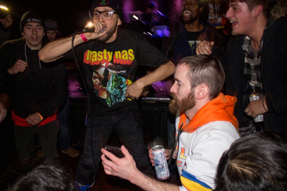 LostSoulEcs's tweet photo. @HiRezTheRapper #OnlyForTheFansTour Chicago 12.13.19 https://t.co/J69mYaknh0