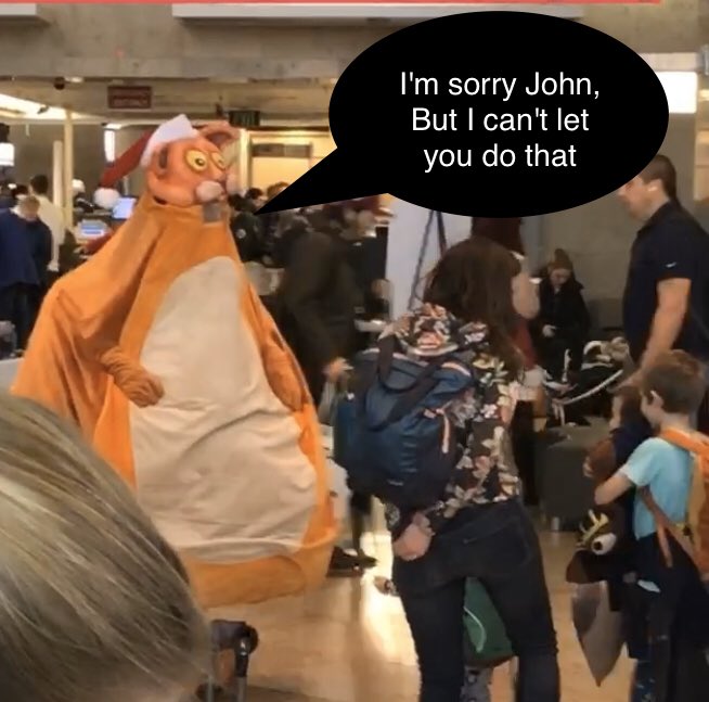 LittleRabbtPaws's tweet photo. Saw this guy at the Seattle/Tacoma airport.... It was a harrowing experience... (More video of it on my Insta Timeline) #imsorryJohn #Reddit https://t.co/5gXmGqMsDa