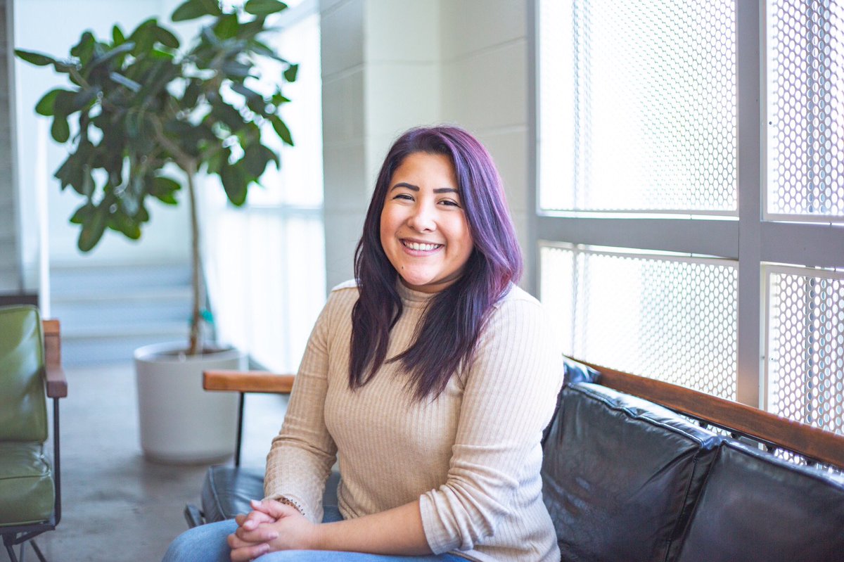 ologie's tweet photo. Welcome, Natalie
Born in #PuertoRico, Natalie has lived in 5 countries, loves #nationalparks, her family, #dogs, face wipes and traveling.
Natalie is our newest #Ologist, and will be responsible for day-to-day #client management.
Natalie, weโre glad youโre here. https://t.co/v5jNLxTLWV
