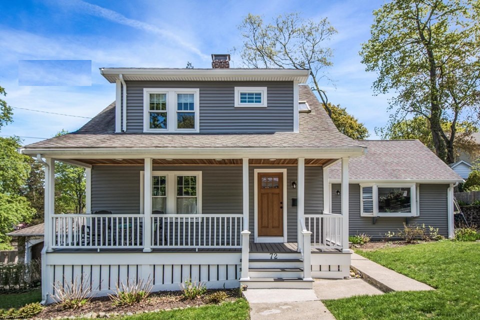 Threesonswindow's tweet photo. Our team at Three Sons is happy to be able to offer our siding installation services to homeowners in need! From vinyl siding, to fiber cement, to cedar impressions, our team can do it all! Reach out to our team today for more information.

Learn More: https://t.co/3wuTLgKEpQ https://t.co/RJpbBUkmoy