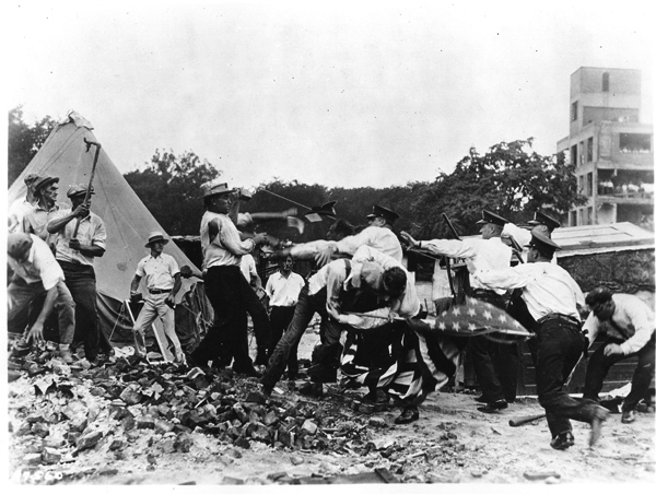 NationalHistory's tweet image. Using @librarycongress &amp;amp; @USNatArchives #primarysources, challenge students to consider the issues facing #WW1 veterans during the Great Depression and the impact of the Bonus Army on the election of 1932: nhd.org/sites/default/…. #WWI