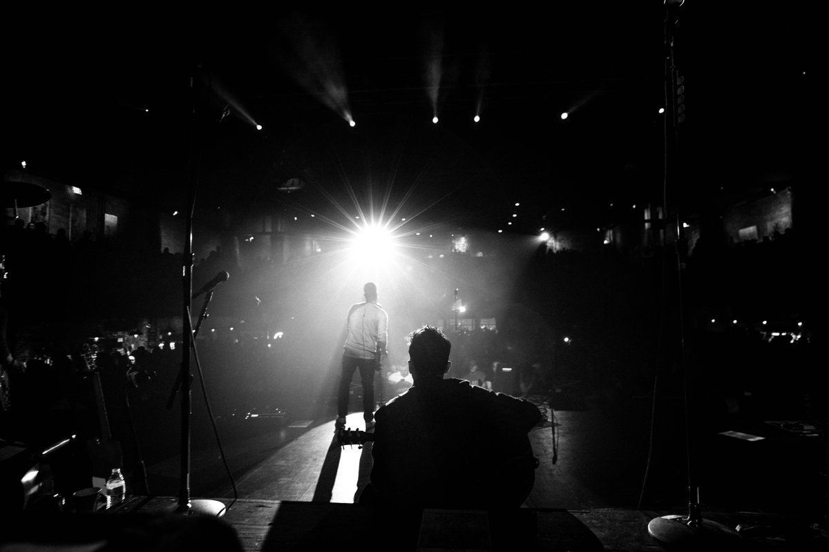 ofarevolution's tweet photo. #TheMightyFallTour pulled into its last stop this past Saturday in AC. This has been such a special run for us. A big thanks goes to @RikerLynch and his wonderful Beachcombers, TeamOAR, and everyone who came out to the shows, especially all the #OARfamily folks. 📷@gbergphoto https://t.co/fmCdkfH3cz