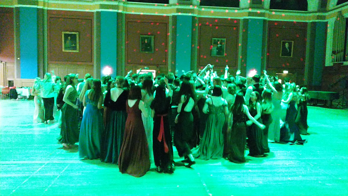 AHModStudies's tweet image. As promised, you've make it onto Twitter. #ModsStars #AimingforAs ⭐🥇🅰️