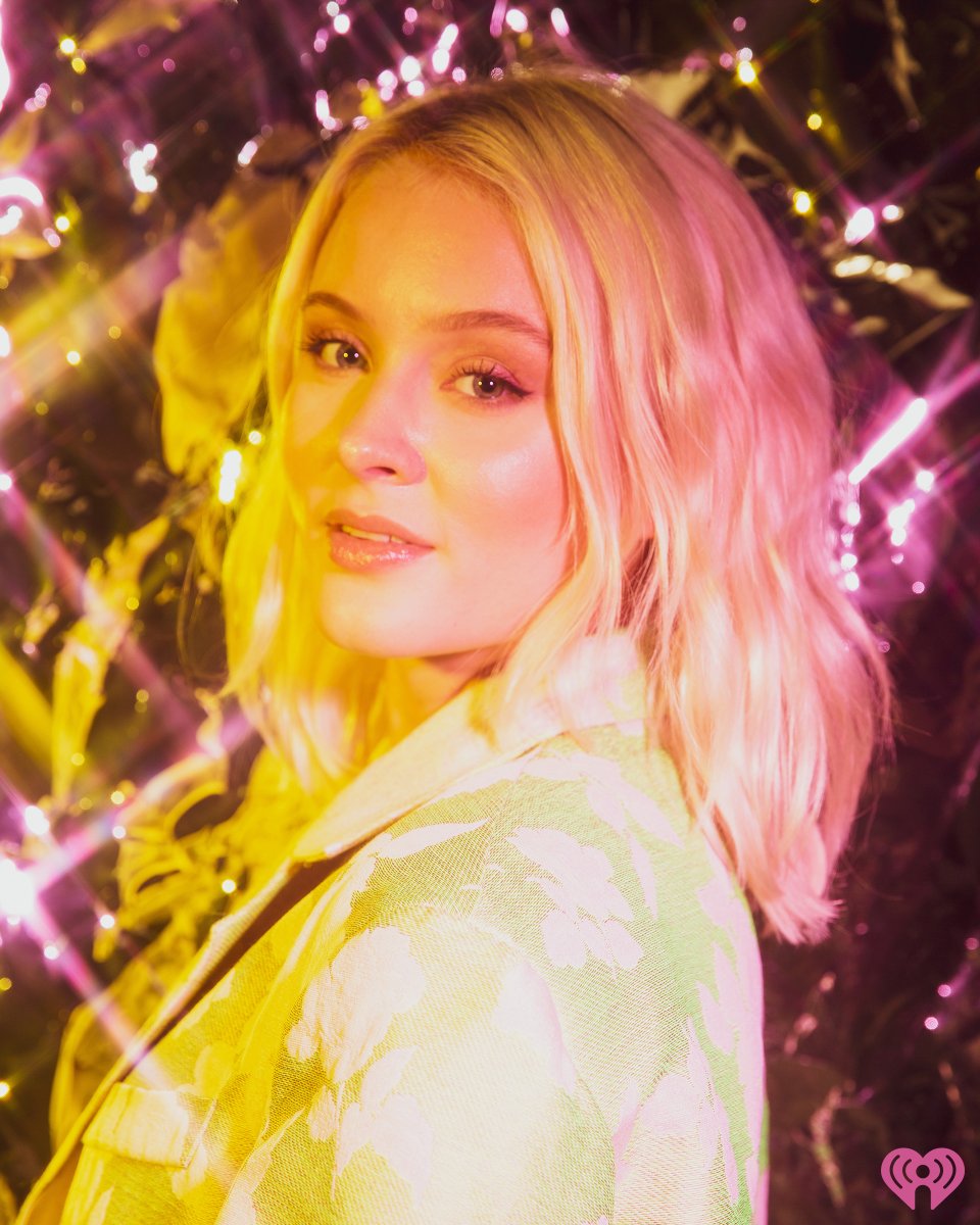 iHeartRadio's tweet photo. Happy Birthday to this glowing angel, @zaralarsson 💜✨ https://t.co/CrhjergIsq