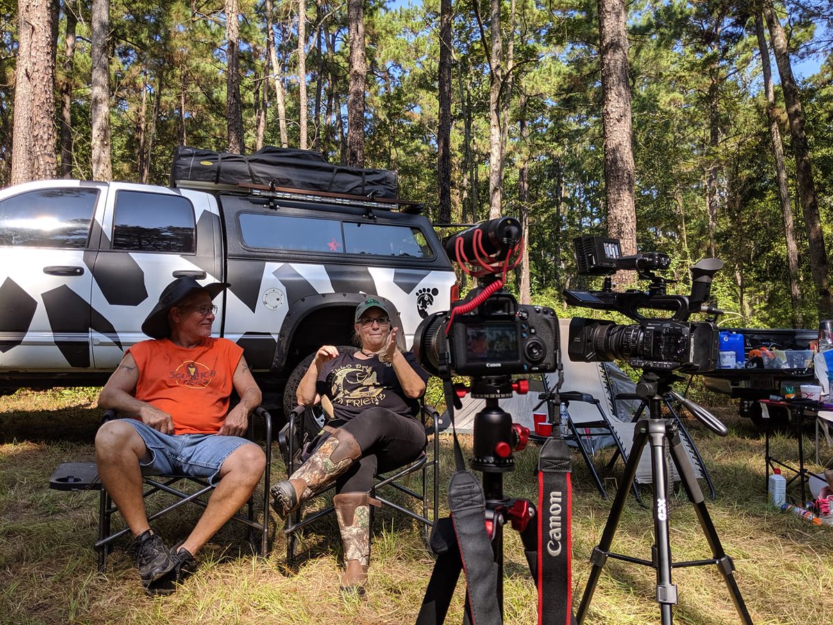 SquatchDogs's tweet image. In October, Squatch Dogs filmed part of a reality show with Aussie Dreamlivers.  Hope we made the cut!  Stayed tuned to find out!