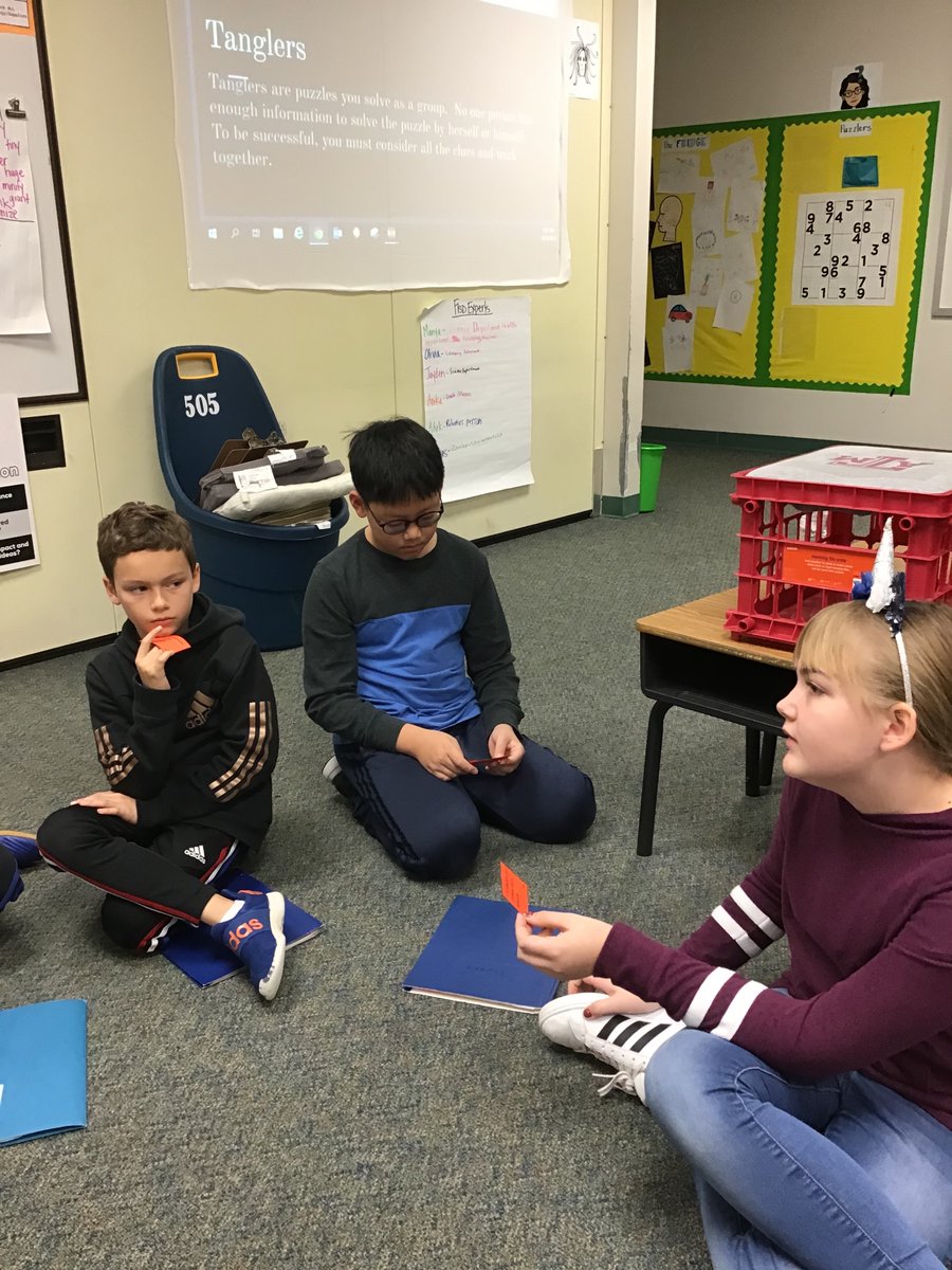 shawnee_gt's tweet photo. Listening to one and other during a Tanglers game and then evaluated the game by using our six hats #FISDQUEST #fortunate5th @shawneetrailelm #tweeteroftheday #communication @jasonbhenry76 @Mrs_Rushing5 https://t.co/vRg9mPrNjG