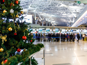 mjcasto's tweet photo. 'Tis the season to be jolly! Or is it? With crowded airports and long lines this time of year, use these tips when booking your next business trip to beat the holiday travel stress: https://t.co/oFHm20shB4 #holidays #businesstraveler #traveltips https://t.co/rBDWsStWAs