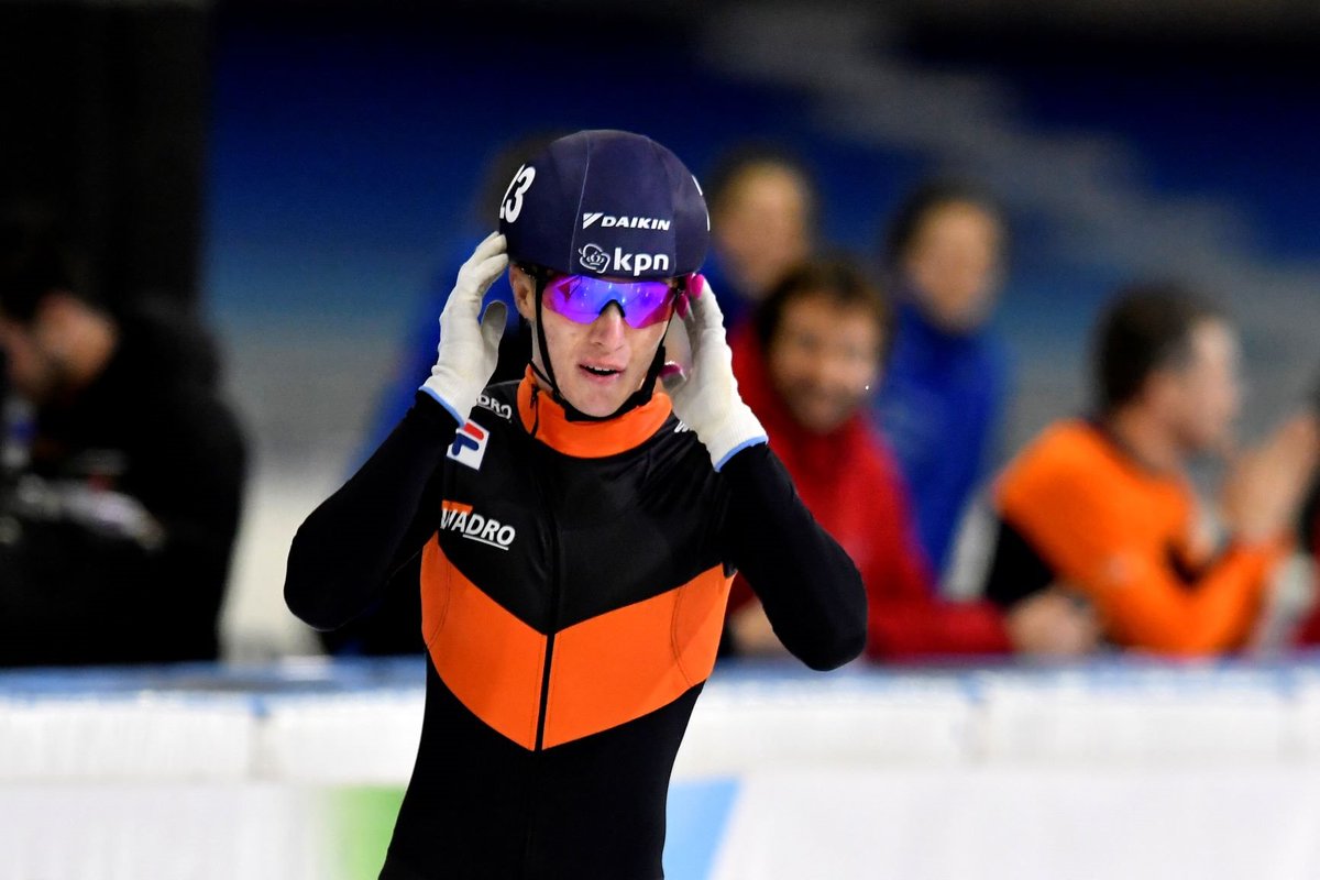 schaatsennl's tweet photo. In Turijn boekte Sven Roes afgelopen weekend zijn tweede StarClass-overwinning op rij. Jens 't van Wout zegevierde bij de junioren A. 

>> https://t.co/aWJXlwdhPP https://t.co/vhKfyfbRiS