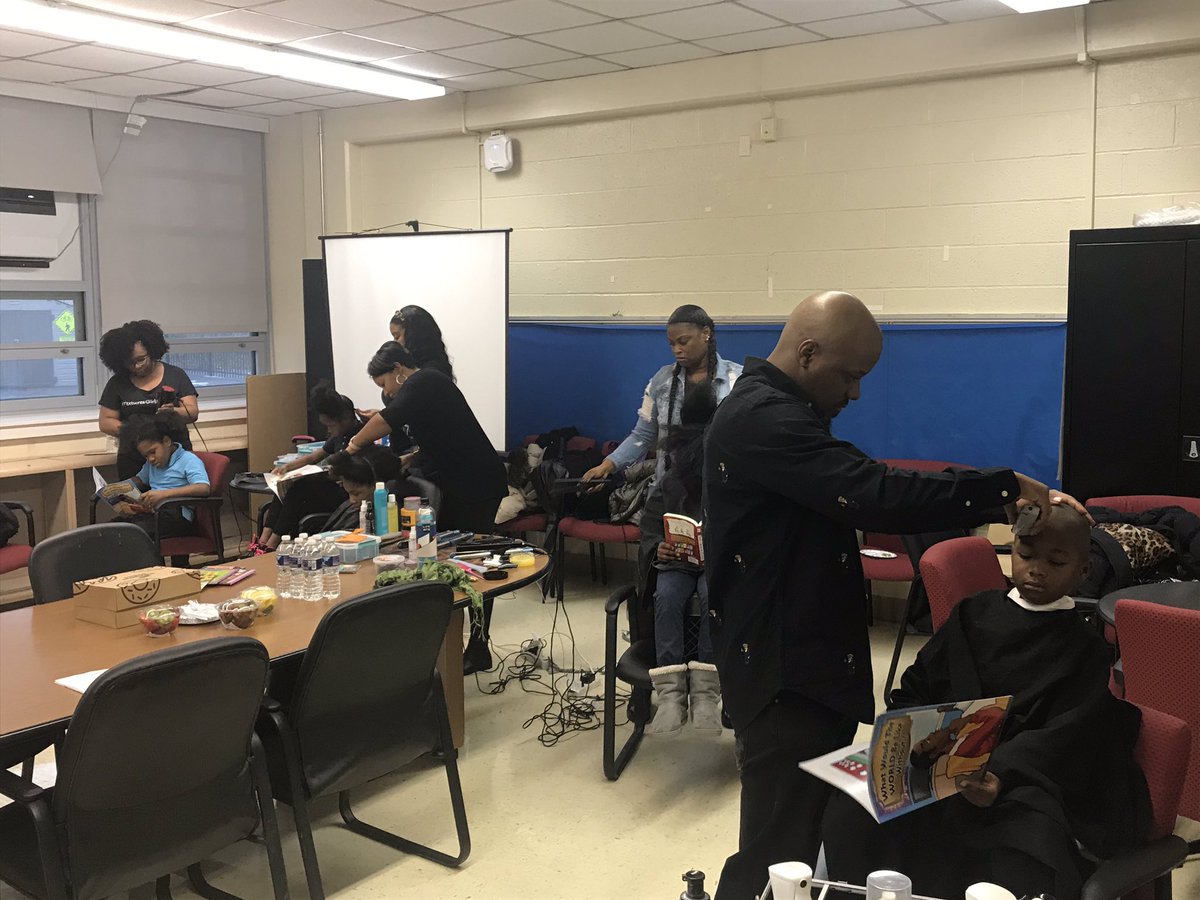 DgEach1Teach1's tweet photo. @AitonES weโre focused on nurturing the whole child. Its Aitonโs Health & Wellness week & we are emphasizing self care. Shout out to @TEXTURES_LLC & #AltheBarber for partnering with us & giving our students a few tips along with a new do! #dcps #SEL #lookgoodfeelgood #booksinhand https://t.co/Kq2KOAurcM