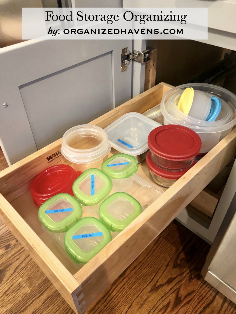 OrganizerTaryn's tweet photo. #Kitchen pro organizing tip: Our favorite spot for food #storage containers is a drawer or roll out, so items don’t get lost in the back. https://t.co/qhLHf5HAzh https://t.co/I52Uv6GTRd