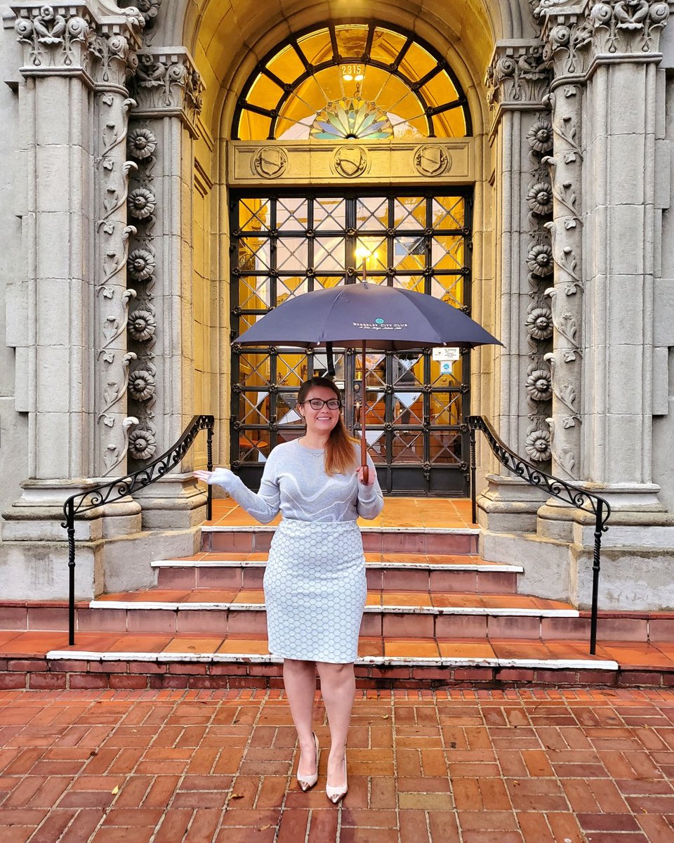 Did you forget your umbrella? We've got you covered, literally! ☂️ We now offer complimentary umbrellas for you during your stay and are also available for purchase.